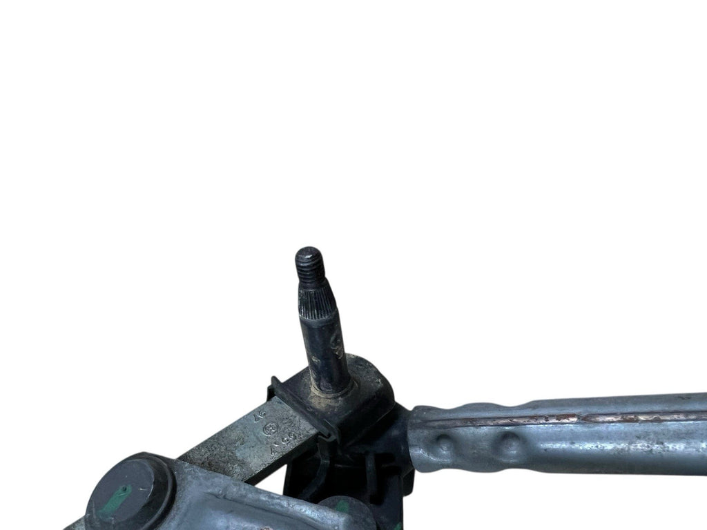 2015-2020 AUDI A3 RS3 WINDSHIELD WIPER LINKAGE W/ MOTOR OEM