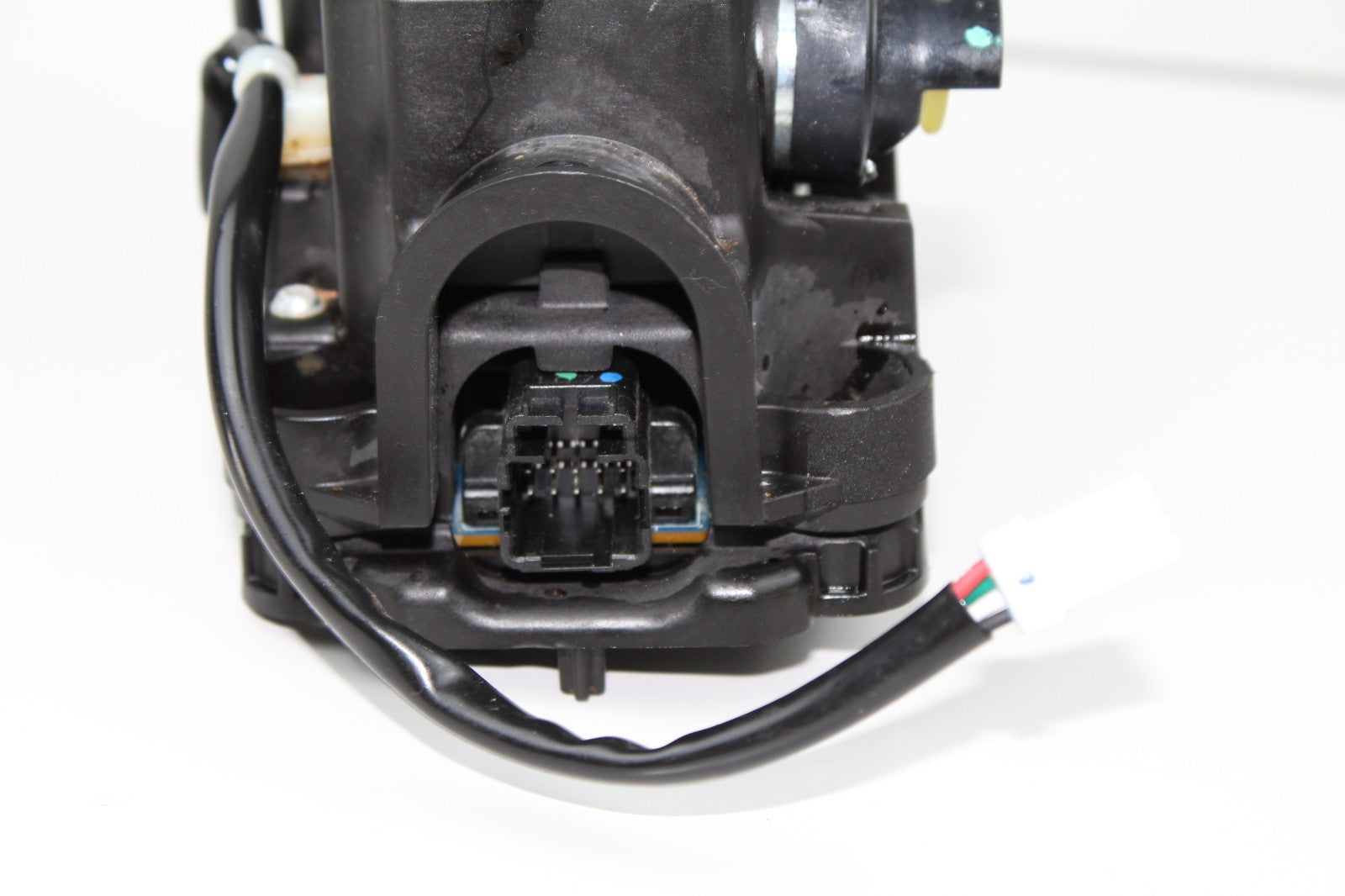 2015-23 DODGE CHALLANGER AUTOMATIC TRANSMITION SHIFTER OEM 68205233AH