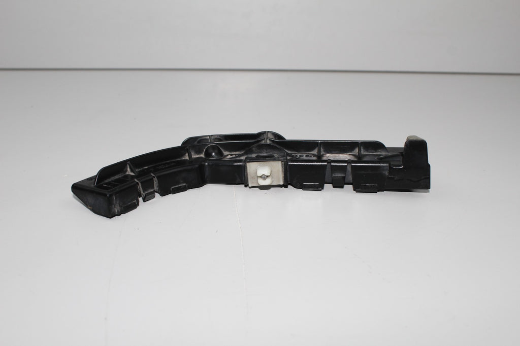 2015 DODGE CHALLENGER LEFT REAR BUMPER MOUNTING BRACKET OEM 20776B