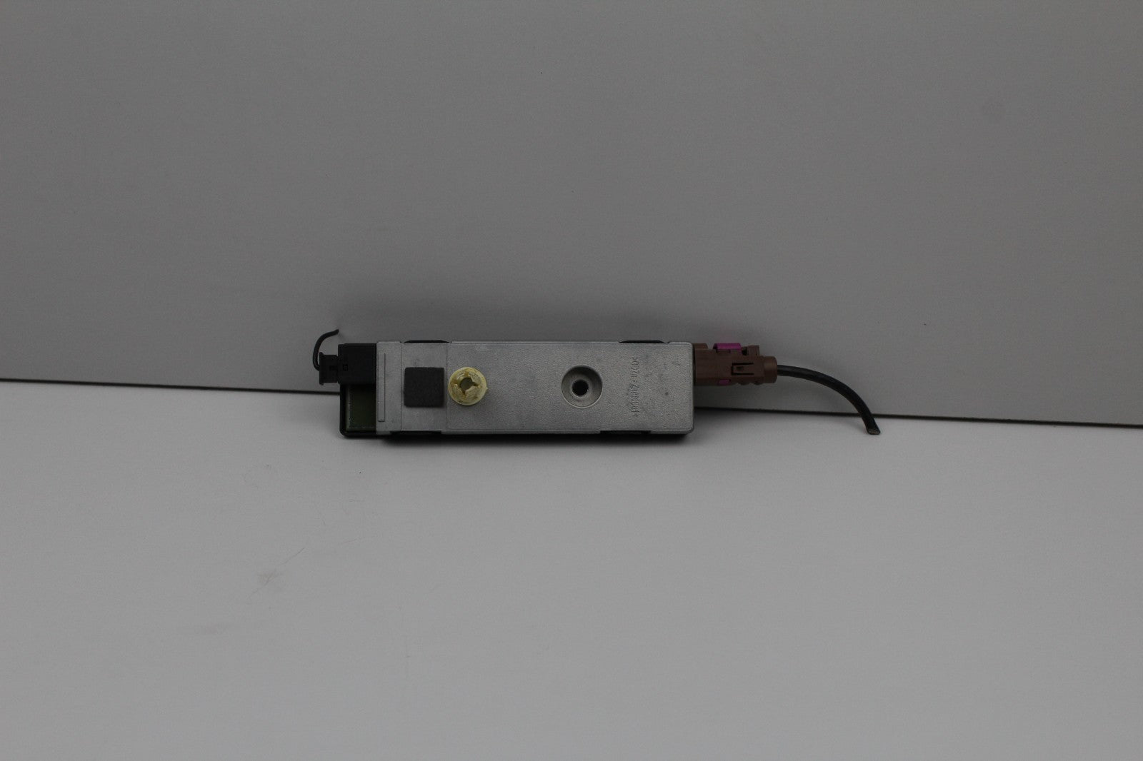 2010-16 MERCEDES E350 ANTENNA AMPLIFIER AMP MODULE RADIO OEM A2128201789