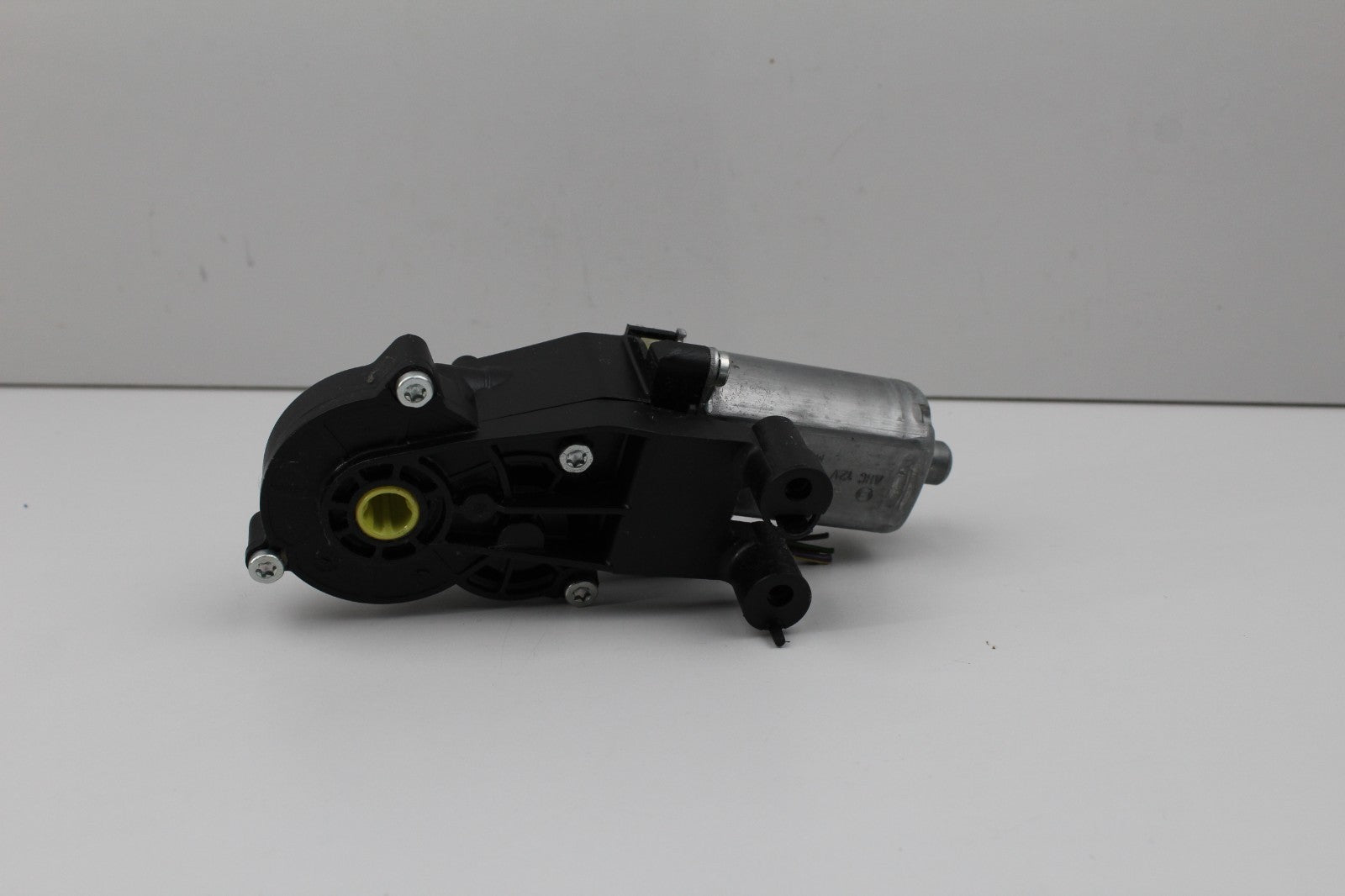 2010-16 MERCEDES E350 FRONT RIGHT SEAT ADJUST MOTOR OEM 0390203325
