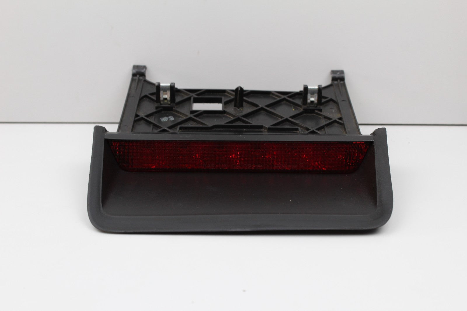 2008 - 2023 DODGE CHALLENGER REAR 3RD BRAKE LED LIGHT LAMP OEM 05028782AD