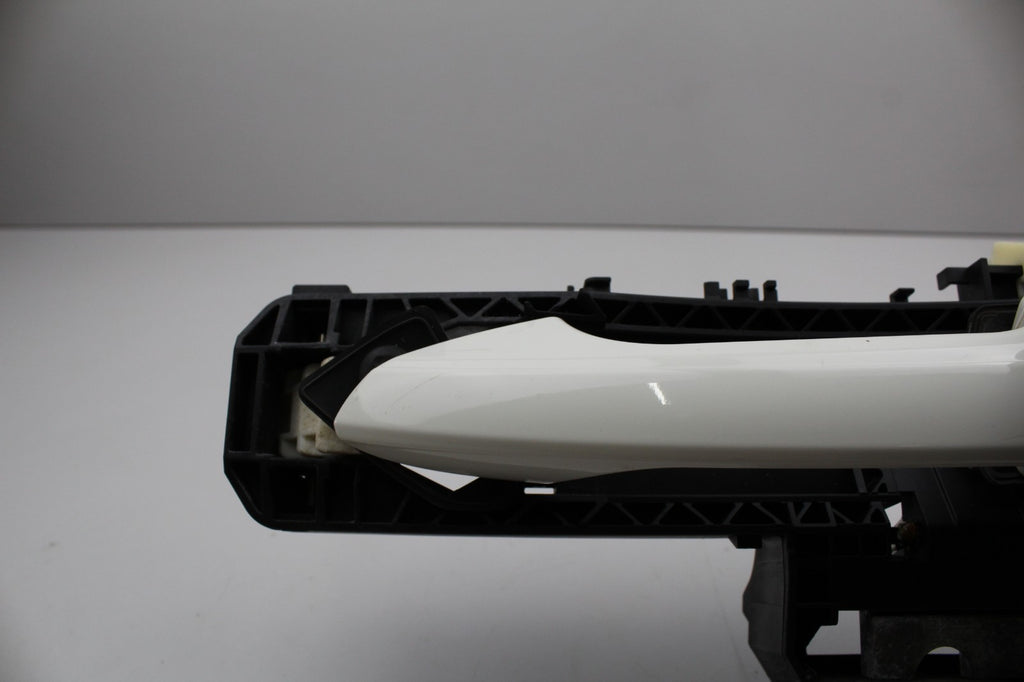 2010-14 MERCEDES E350 REAR LEFT DOOR HANDLE OEM A358601