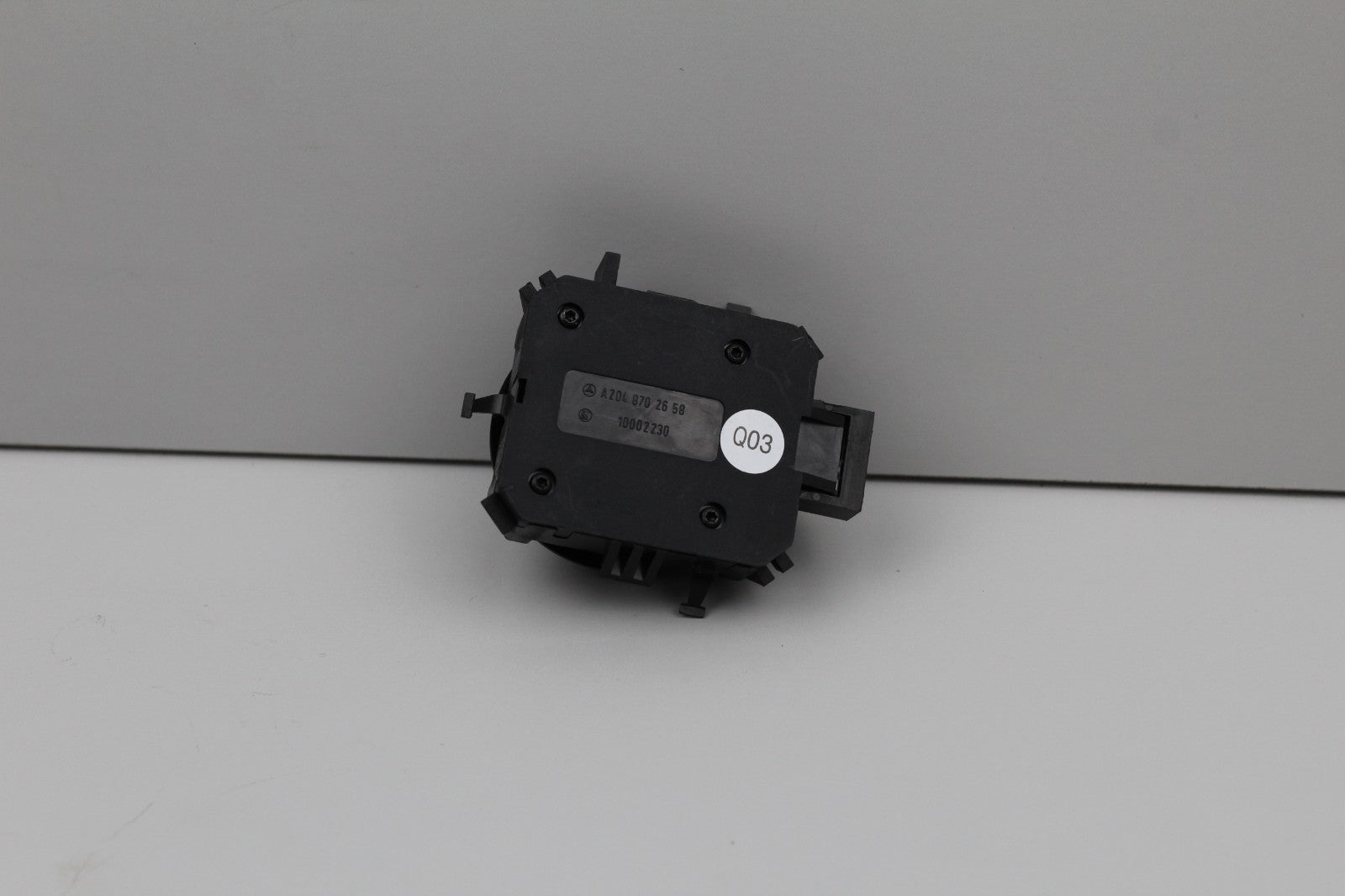 2010-17 MERCEDES E350 FRONT RIGHT SEAT ADJUSTMENT SWITCH OEM A2048702658