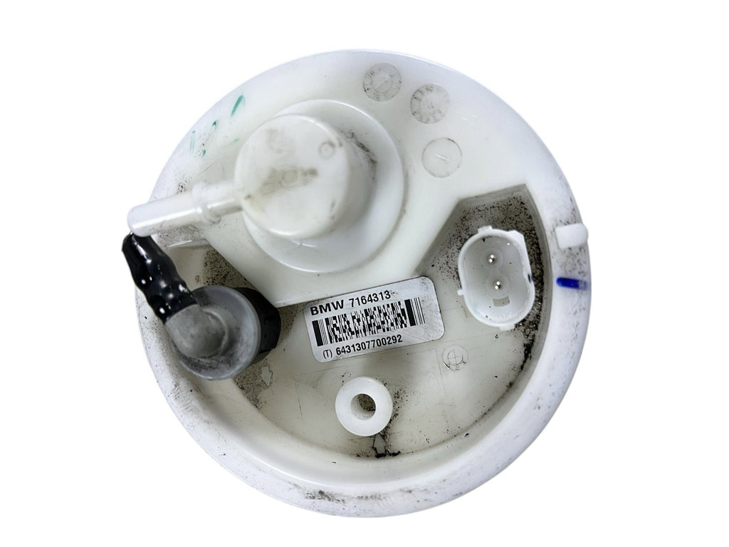 2011-2013 BMW X5 E70 FUEL PUMP SENDING UNIT OEM