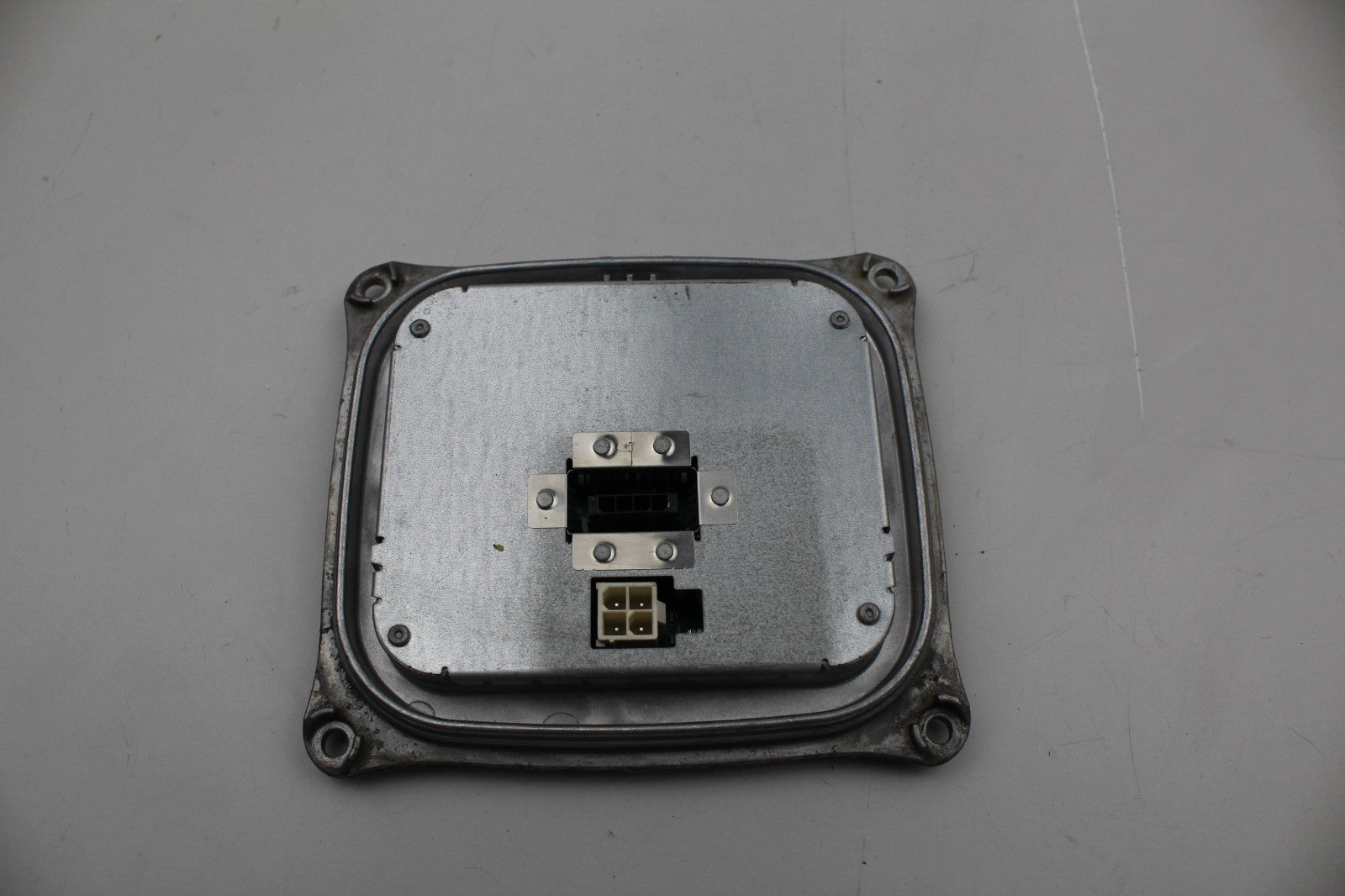 2011-13 BMW X5 XENON HEADLIGHT BALLAST MODULE OEM 130732915301