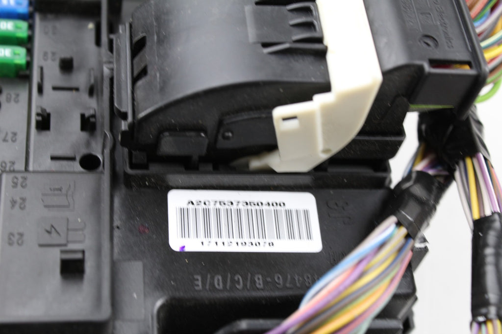 2017-2020 Lincoln MKZ Body Control Module BCM Interior Fuse Box OEM GU5T15604