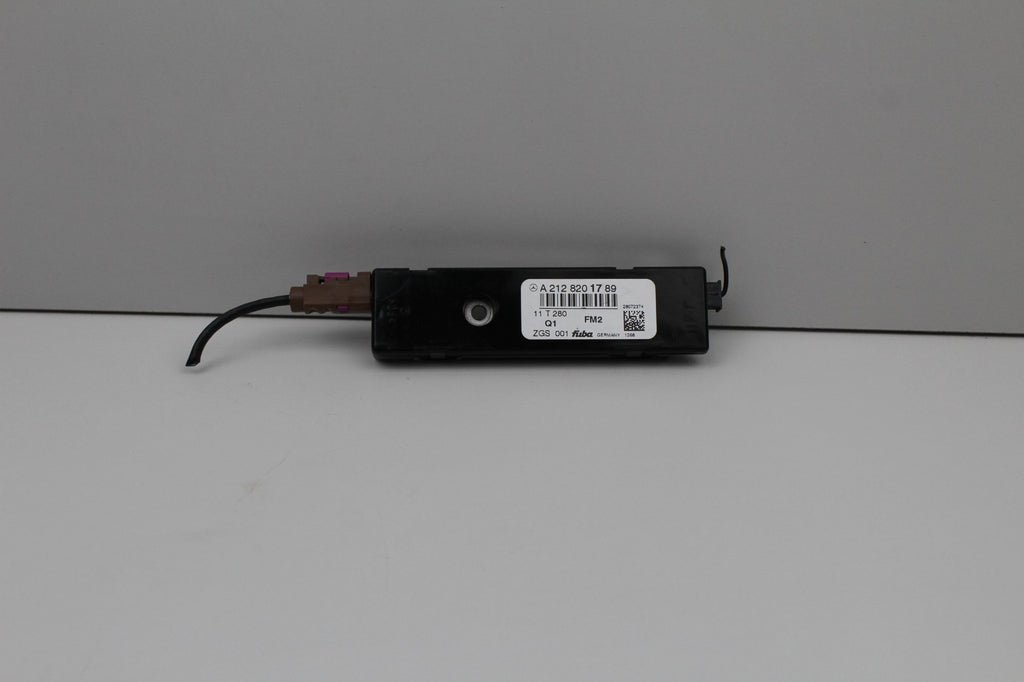 2010-16 MERCEDES E350 ANTENNA AMPLIFIER AMP MODULE RADIO OEM A2128201789