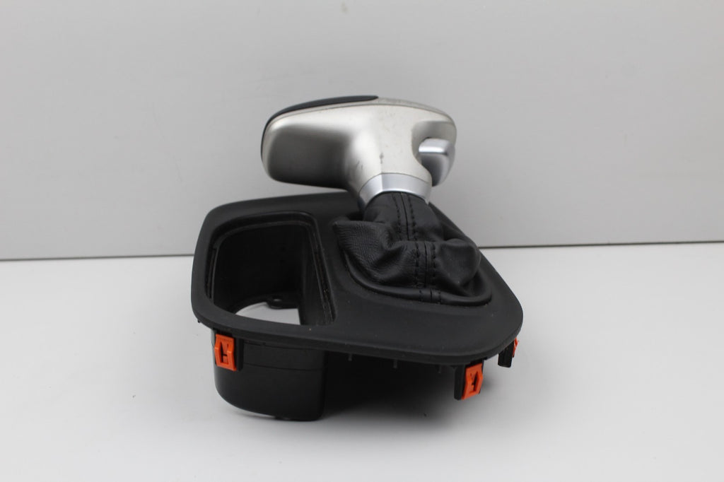 2015-23 DODGE CHALLENGER AUTOMATIC GEAR SHIFTER W/BEZEL OEM 5RJ51TRMAA