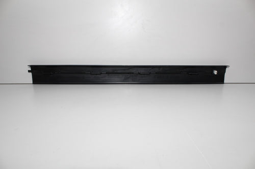 10-16 MERCEDES E350 FRONT LEFT DOOR SCUFF TRIM PANNEL COVER OEM 2126860136