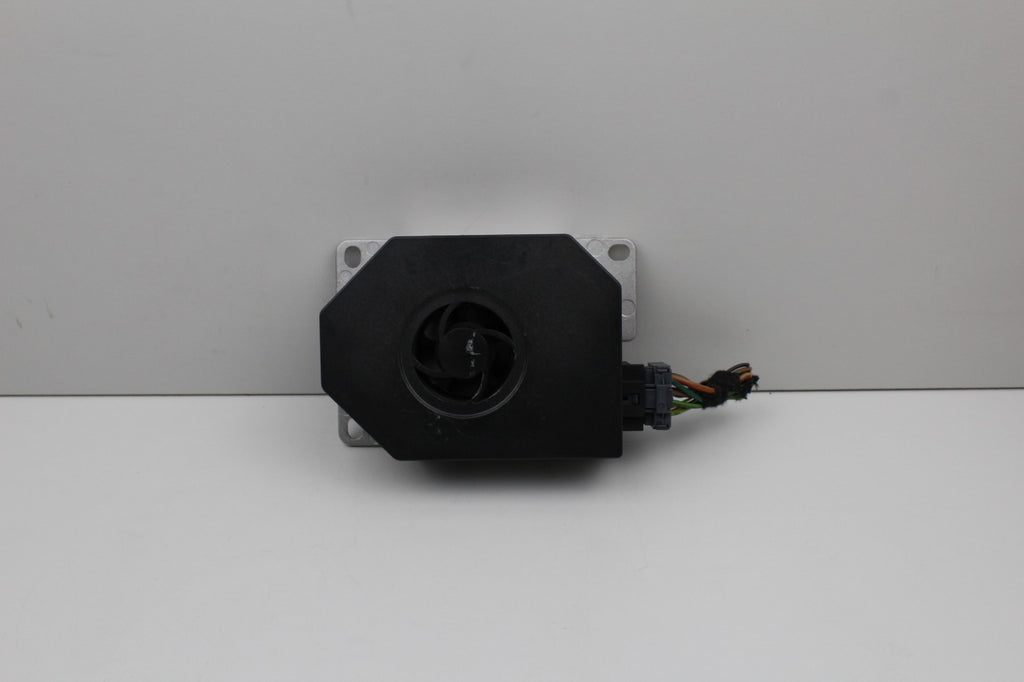 2012 MERCEDES E350 GENUINE SUBWOOFER AMPLIFIER HARMAN BECKER OEM A2118705189