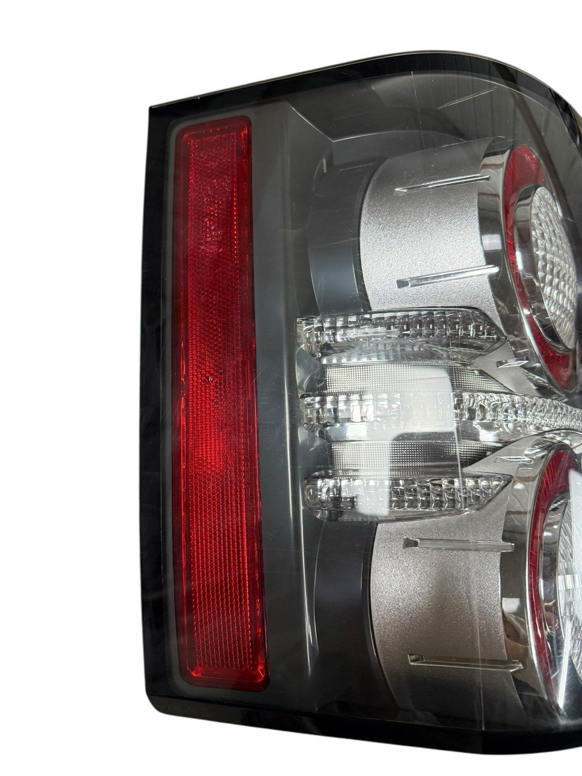 2011 LANDROVER RANGE ROVER Left Driver Side Rear Brake Tail Light OEM BAM8F2615