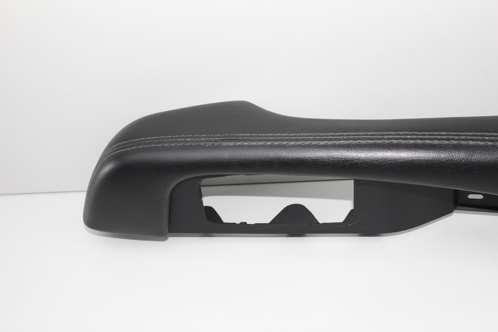 2015 DODGE CHALLENGER DRIVER SIDE DOOR ARMREST HANDLE OEM