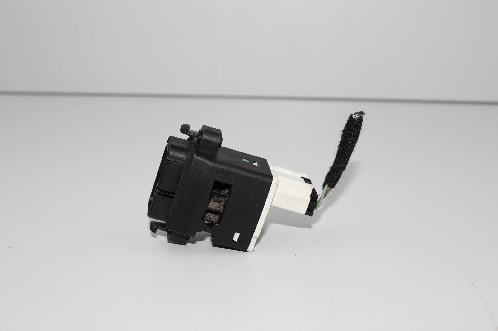 2017-20 LINCOLN MKZ TEMPERATURE HUMIDITY CONTROL SENSOR OEM FL3H19T562AA