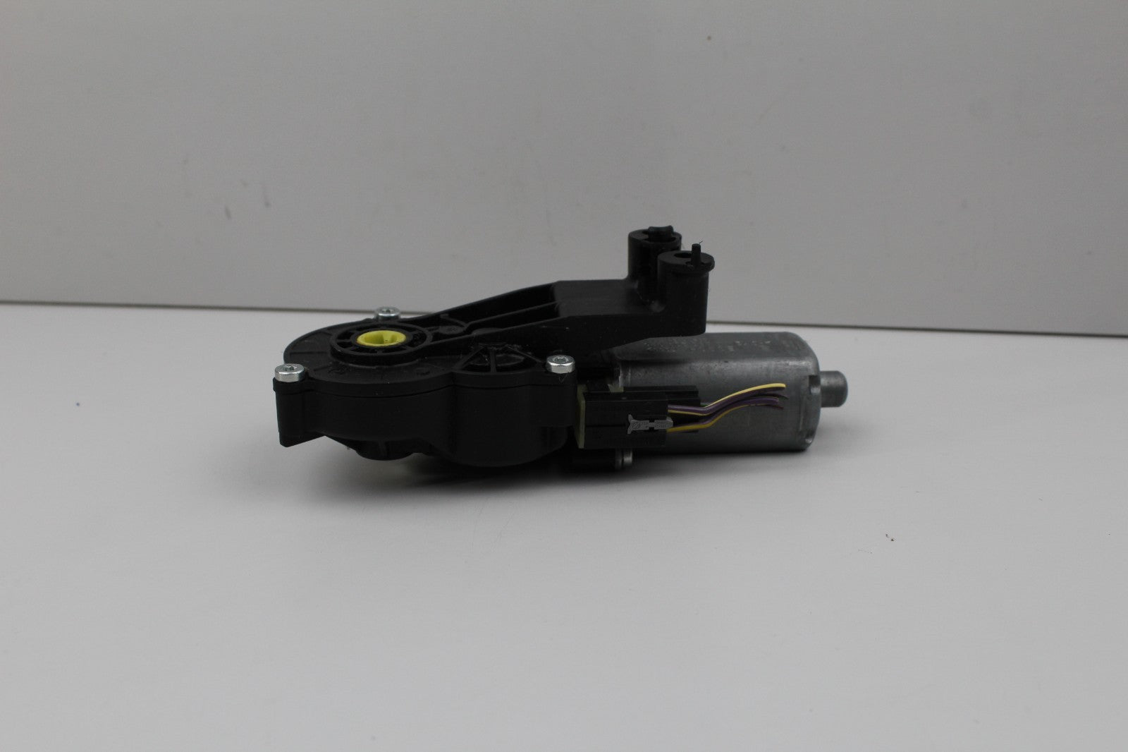 2010-16 MERCEDES E350 FRONT RIGHT SEAT ADJUST MOTOR OEM 0390203325