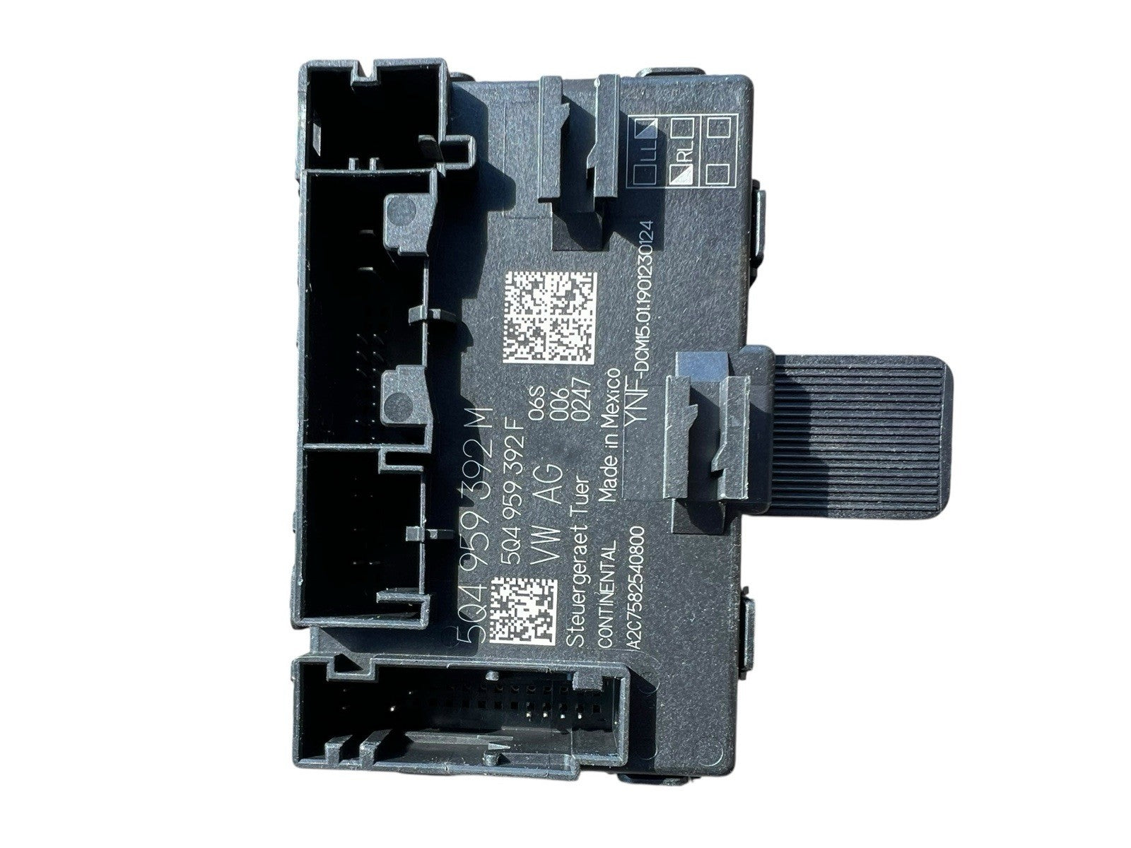 2019-2020 Volkswagen Jetta Front Right Door Control Module OEM 5Q4 959 392 M
