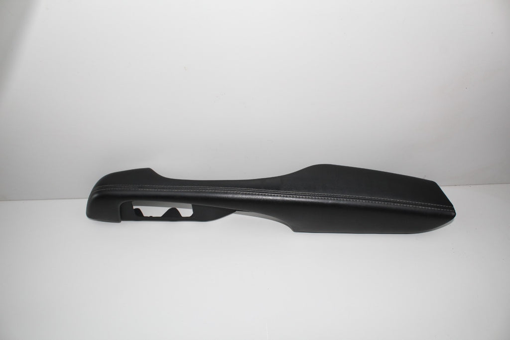 2015 DODGE CHALLENGER DRIVER SIDE DOOR ARMREST HANDLE OEM