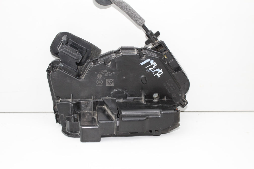 2019-20 VW Volkswagen OEM Right RH Door Lock Latch Actuator 17A839016 Genuine