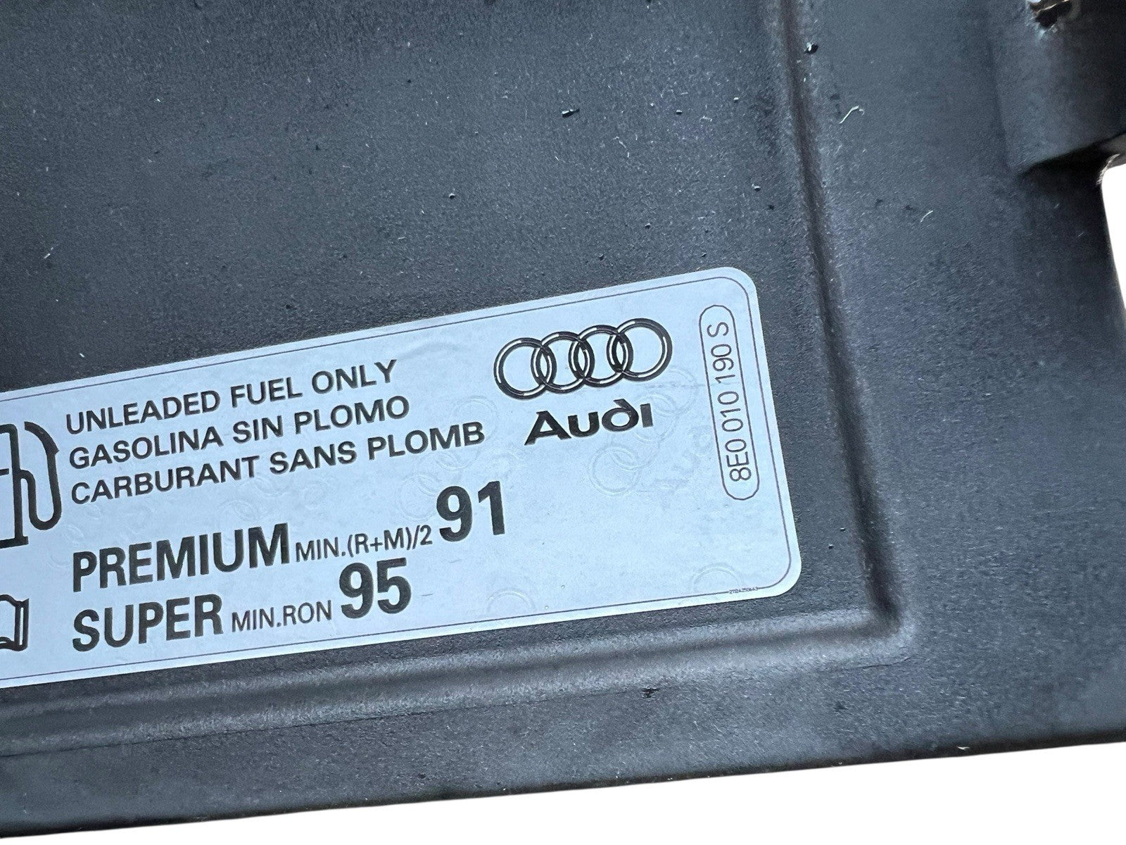2012-2016 Audi A5 S5 Rear Right Fuel Tank Filler Door OEM 8E0010190S