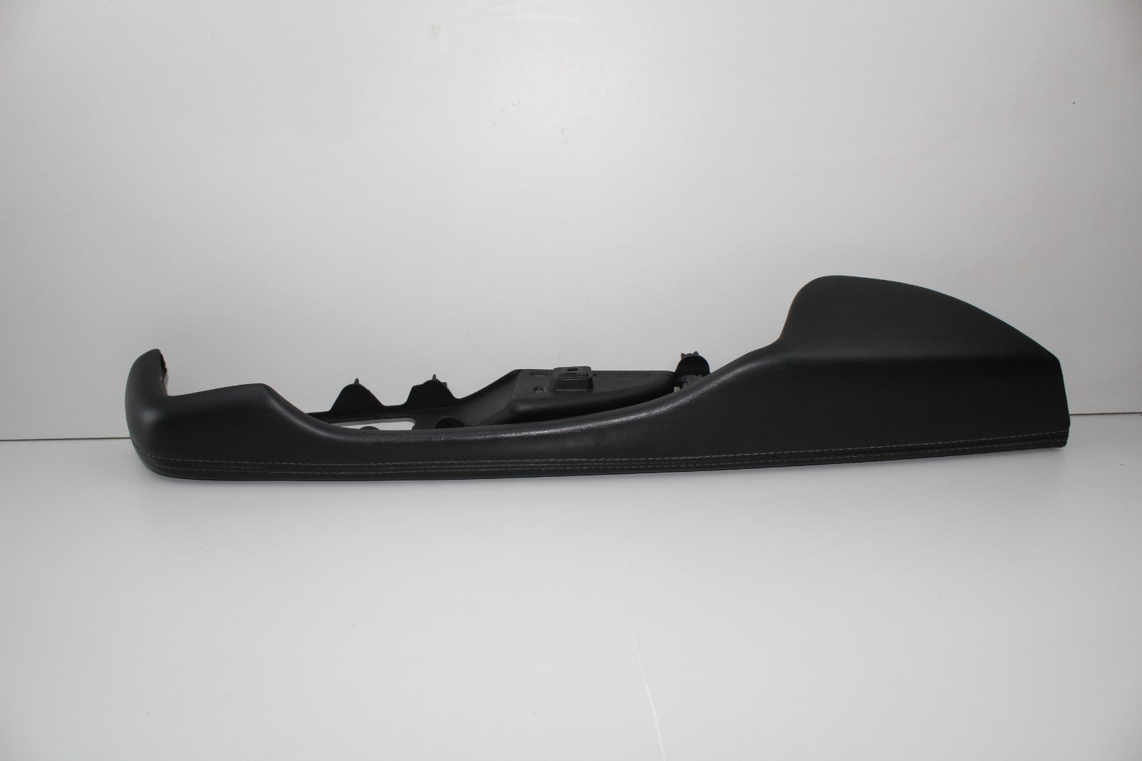 2015 DODGE CHALLENGER DRIVER SIDE DOOR ARMREST HANDLE OEM