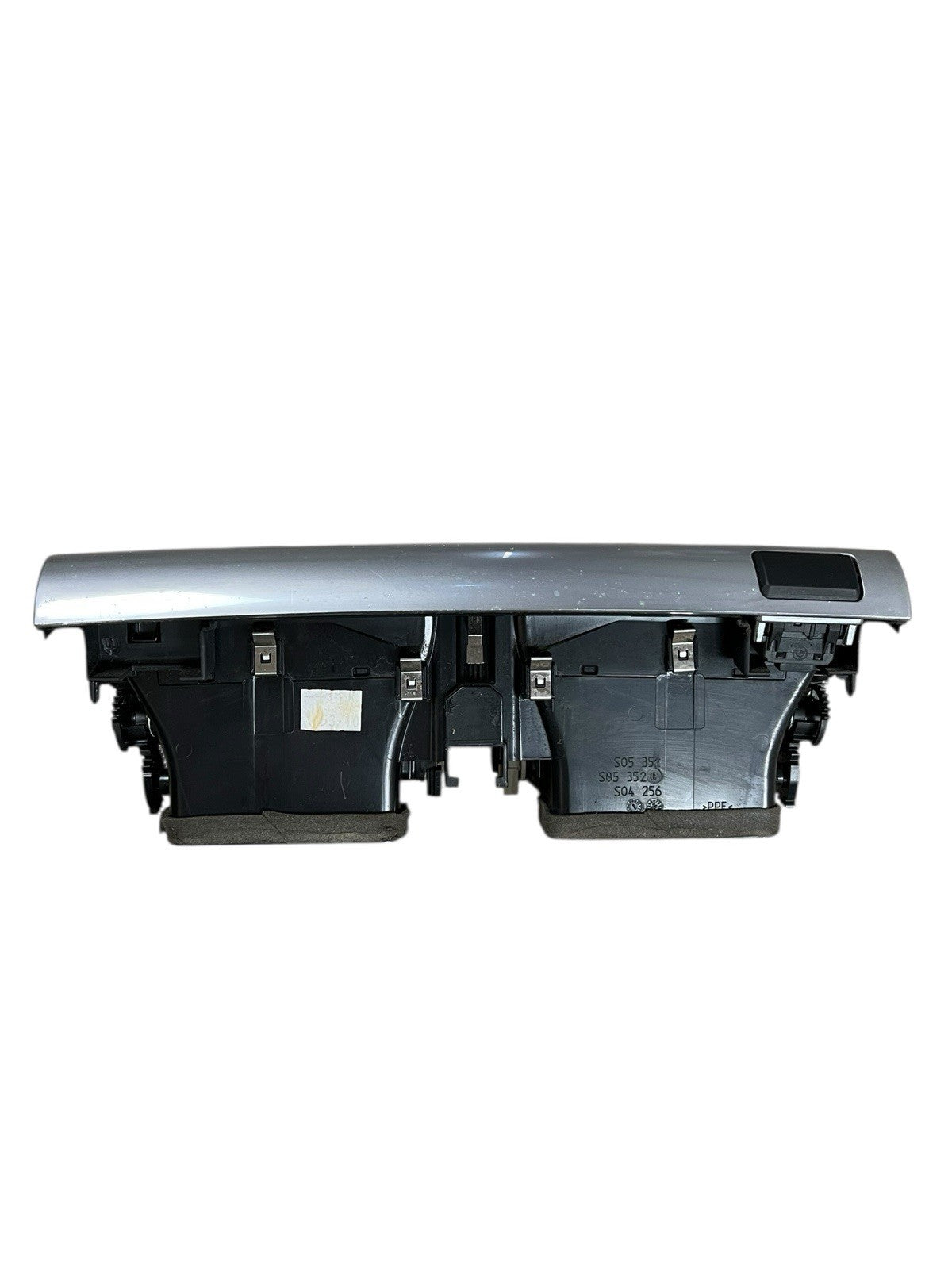 2009-2013 BMW X5 - Front Center DASH AIR VENT OEM 9210705