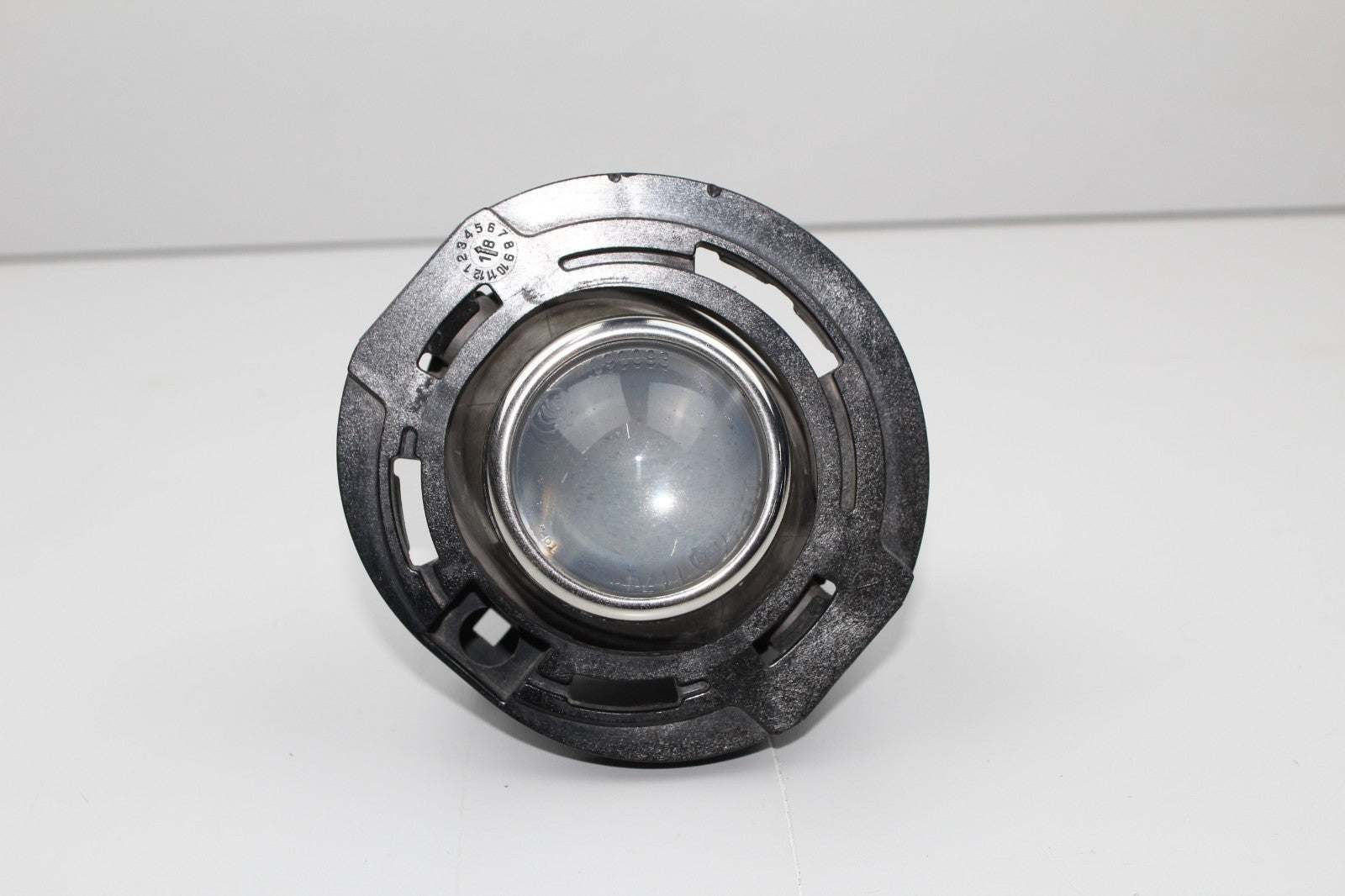 2015-23 DODGE CHALLENGER FOG LIGHT ASSEMBLY OEM 05182021AB