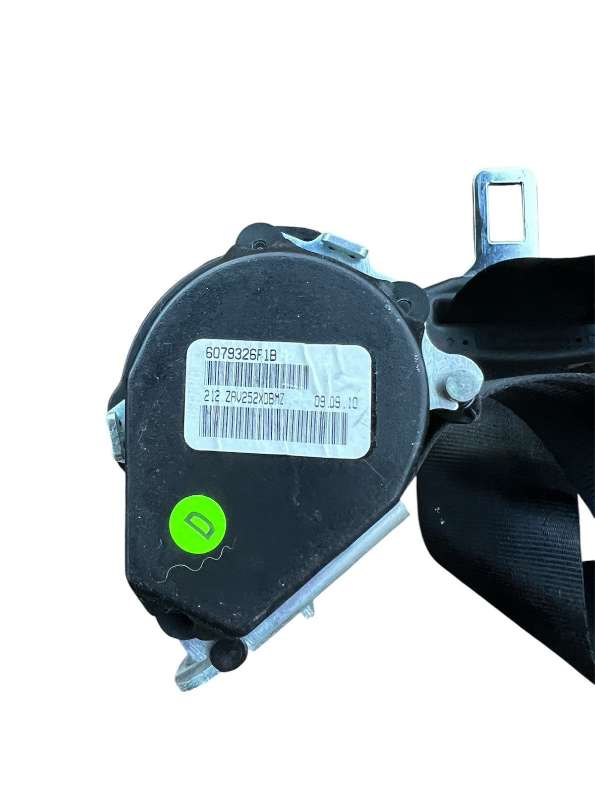 2010-2014 VW Jetta TDI Rear Right Side Seatbelt OEM￼1K9 857 806 B