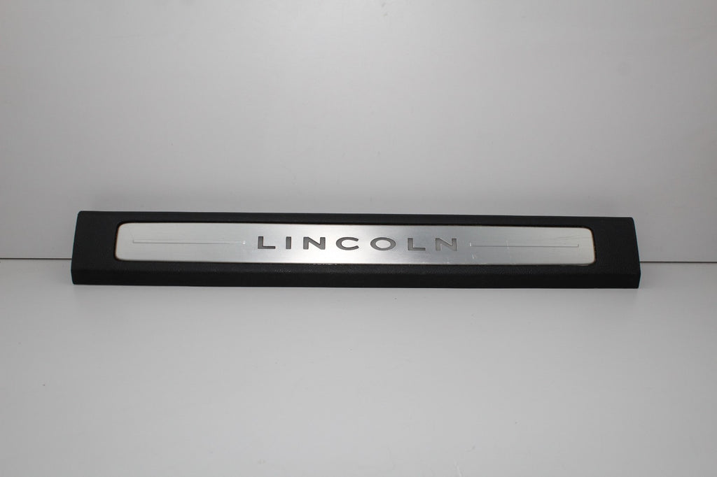 2013-2020 Lincoln MKZ Front RIGHT Door Sill SCUFF Plate Trim OEM DP53F13201L