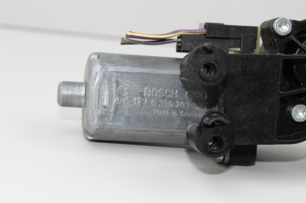 2010-16 MERCEDES E350 FRONT RIGHT SEAT ADJUST MOTOR OEM 0390203325