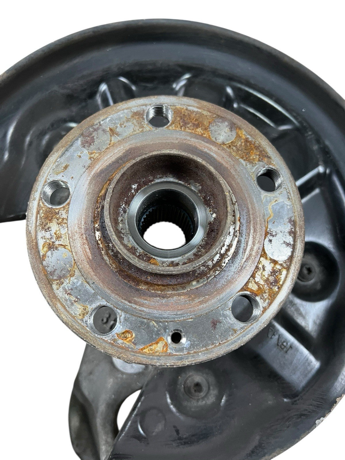 2015-2020 Audi Volkswagen A3 S3 Golf Rear Spindle Knuckle Hub LH Side 5Q0505435J