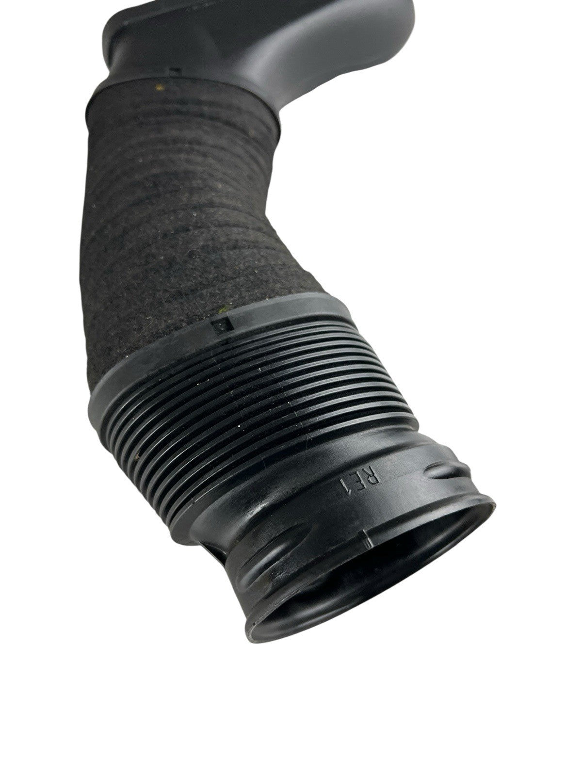 2008-2012 Mercedes C300  Right Engine Air Intake Hose Tube OEM A2720941211 OEM