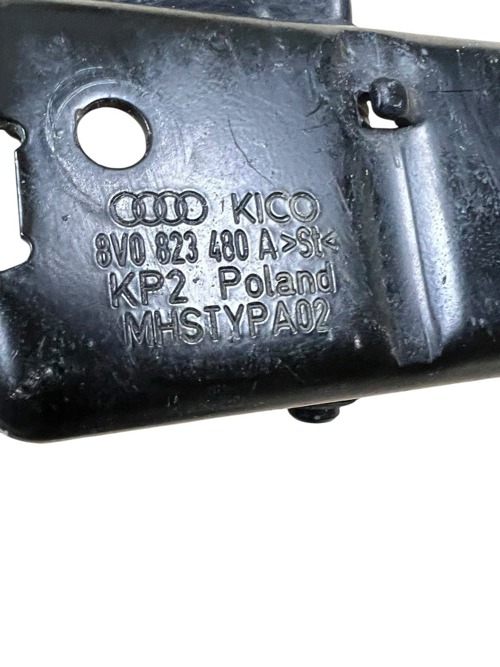 2015-20 Audi A3 Upper Engine Hood Lock Latch OEM ￼8v0823480a