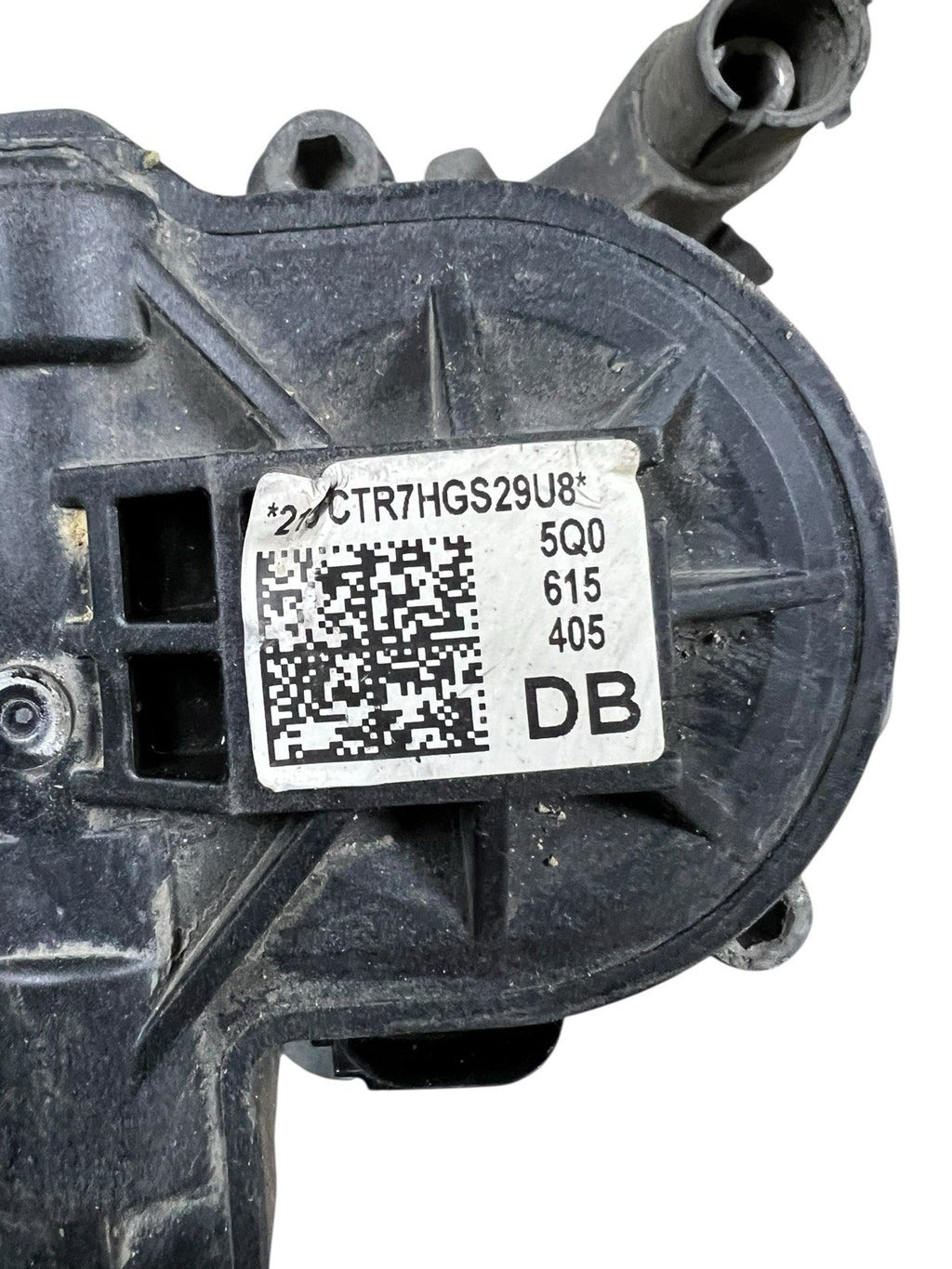 15-18 AUDI A3 REAR RIGHT PASSENGER RR BRAKE CALIPER W/ACTUATOR 5Q0615405CK OEM