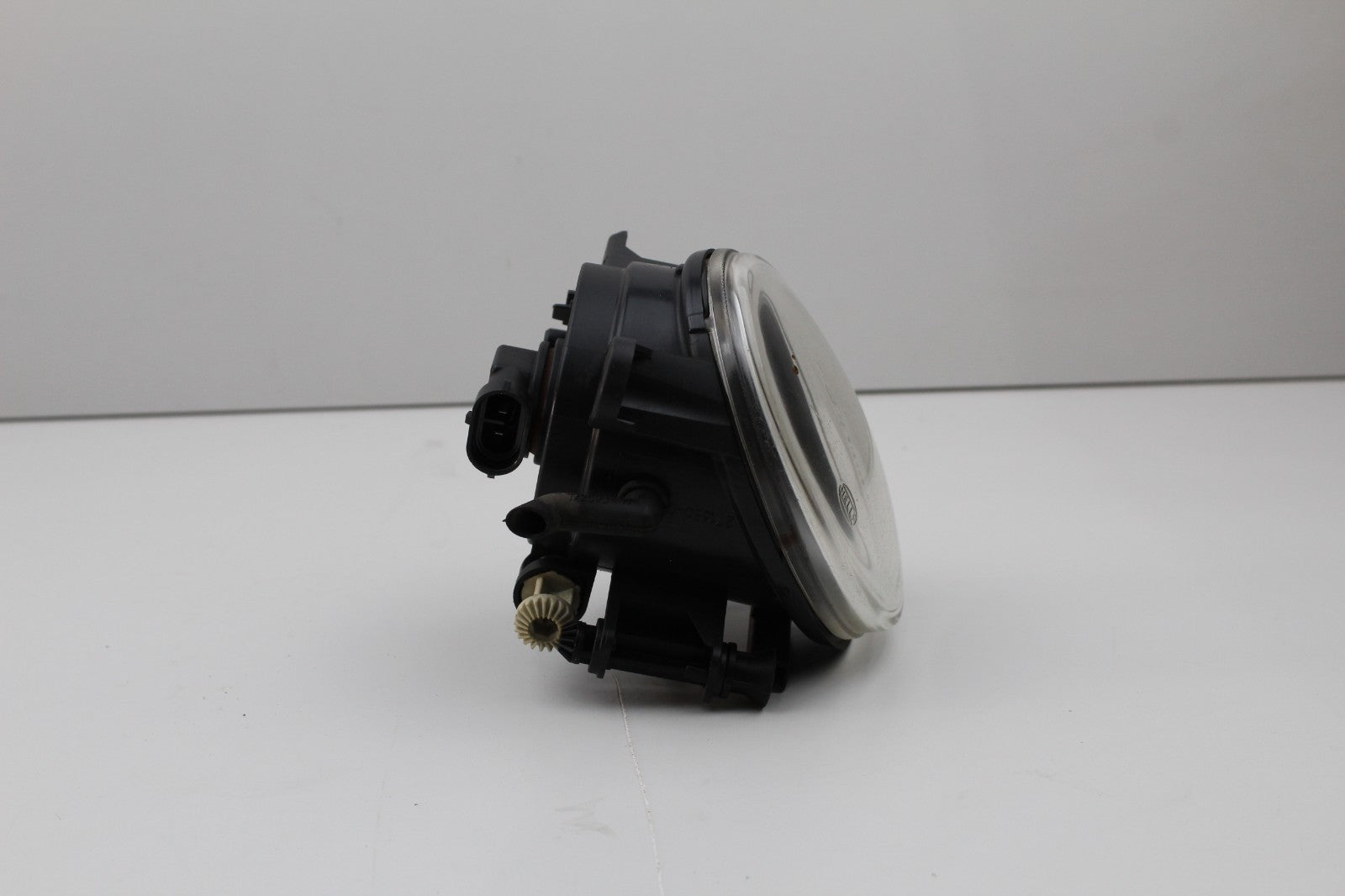 2009-14 AUDI A4 RIGHT SIDE FOG LIGHT OEM 27127400