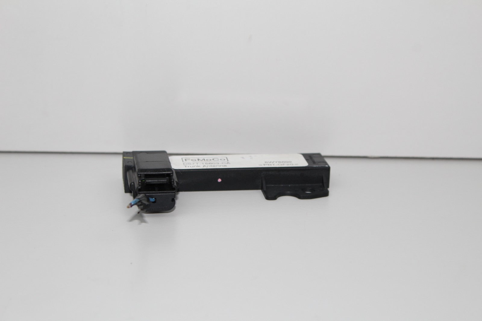 2017 LINCOLN MKZ KEY KEYLESS ANTENNA RECIVER MODULE OEM DS7T15603CA