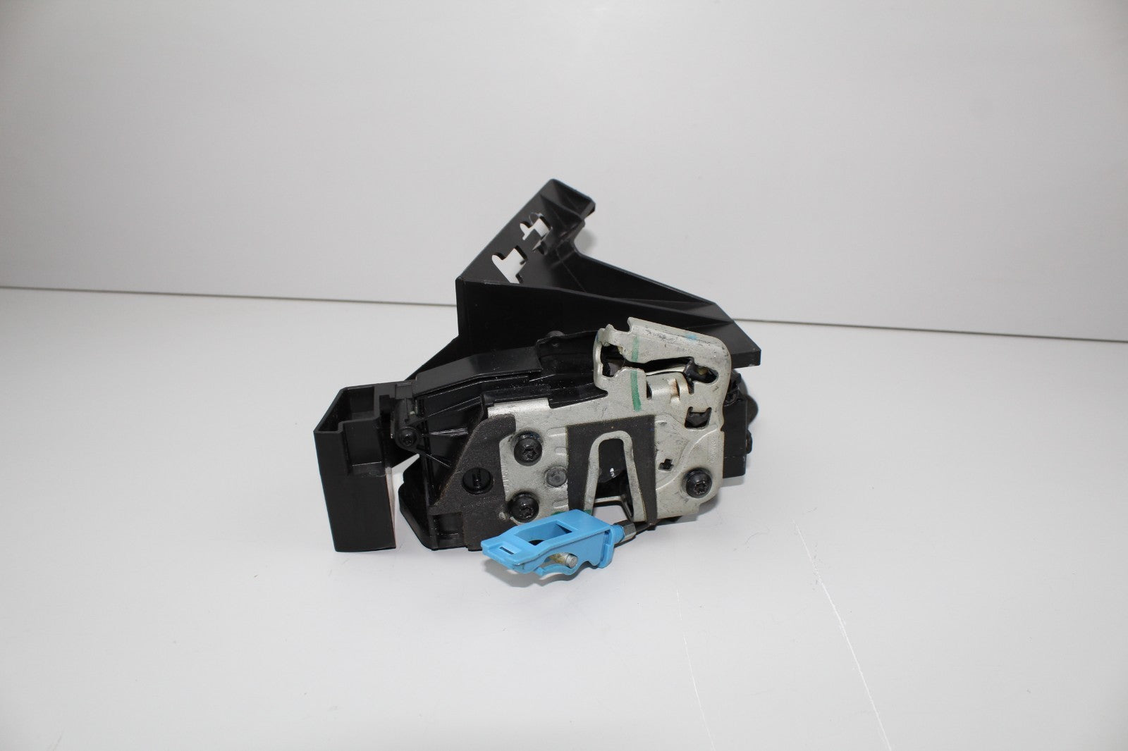 2013-2020 LINCOLN MKZ REAR RIGHT PASSENGER SIDE DOOR LATCH LOCK ACTUATOR OEM