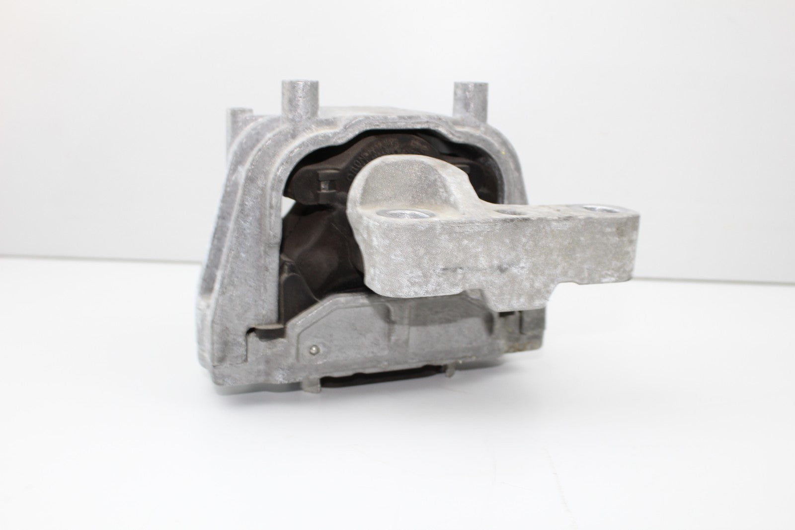 2010-14 VOLKSWAGEN Engine Motor Mount OEM 1K0199262CN 