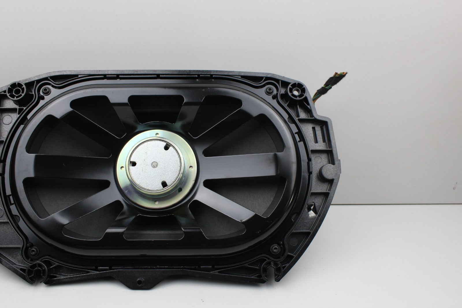 2010-14 MERCEDES SDUBWOOFER SUB WOOFER SPEAKER OEM A2128202302