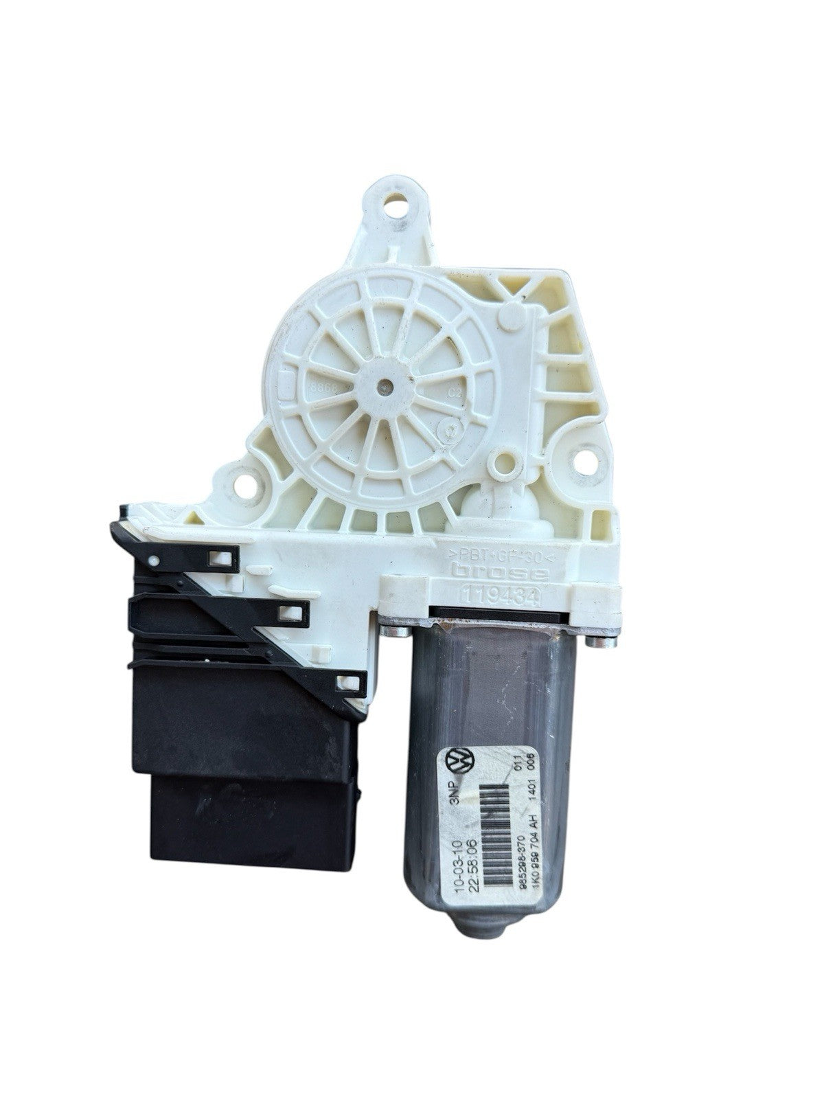 2010-2014 Volkswagen Jetta Front  Right Door  Window Motor OEM 1KO 959 704 AH