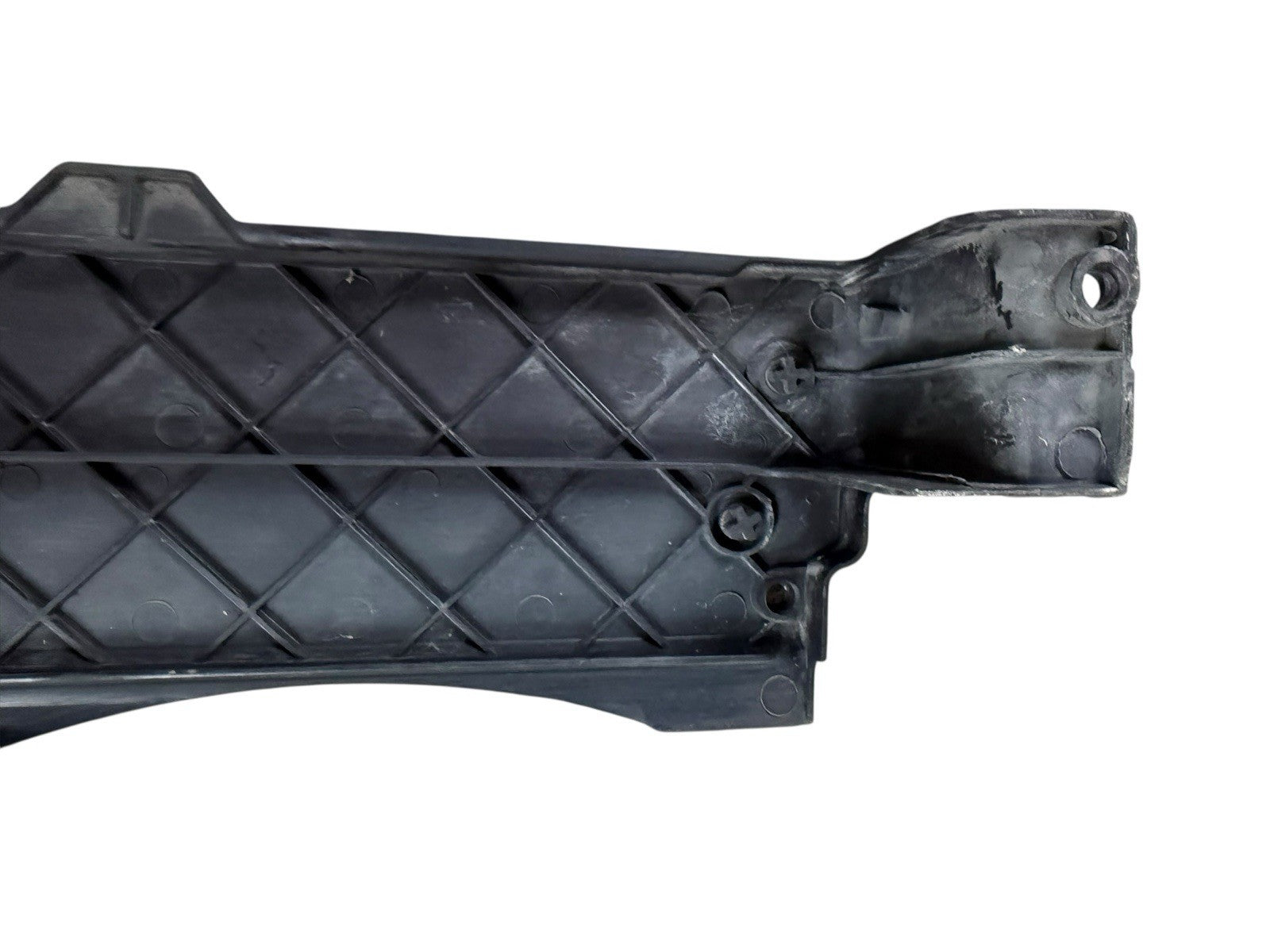 07-18 BMW X5 E70 Upper Radiator Carrier Cover 7533539 OEM