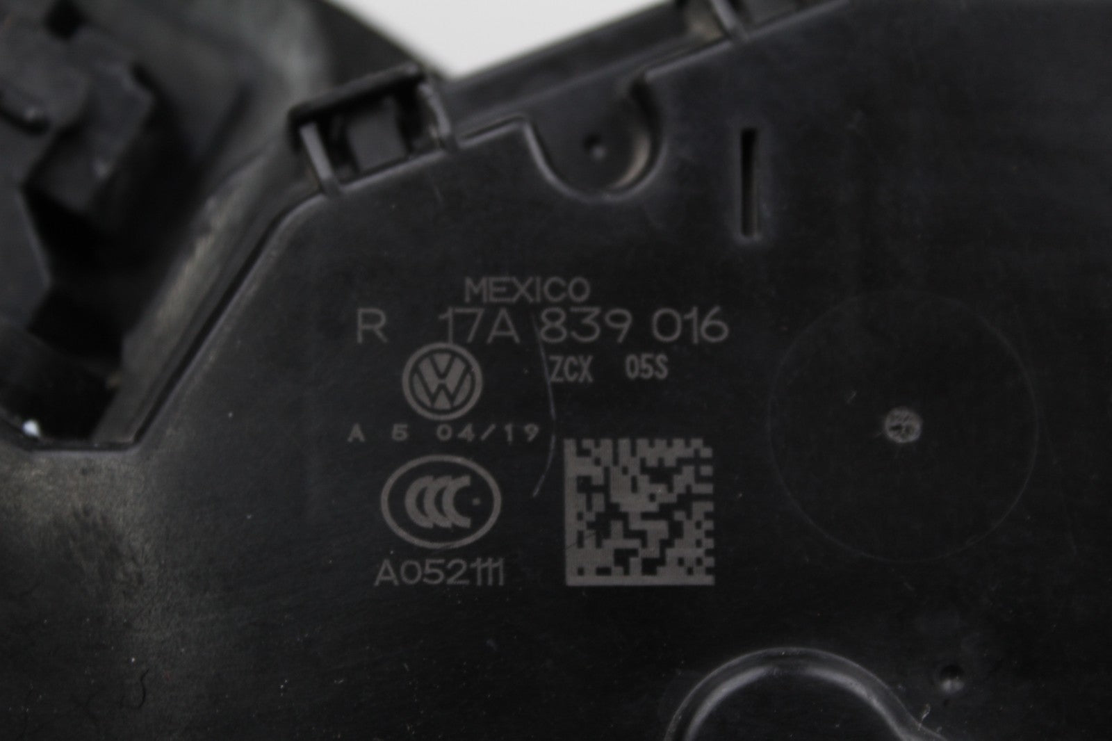 2019-20 VW Volkswagen OEM Right RH Door Lock Latch Actuator 17A839016 Genuine