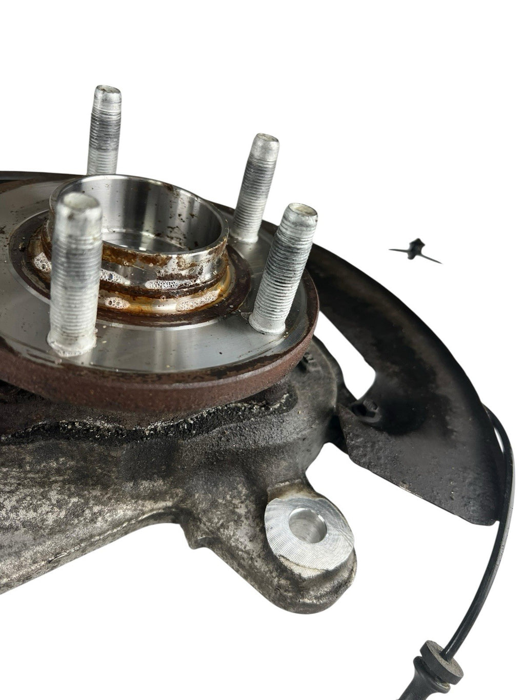 2013-20 Ford Taurus Front Left Side, Spinal Knuckle With Hub OEM  DE833K171A￼