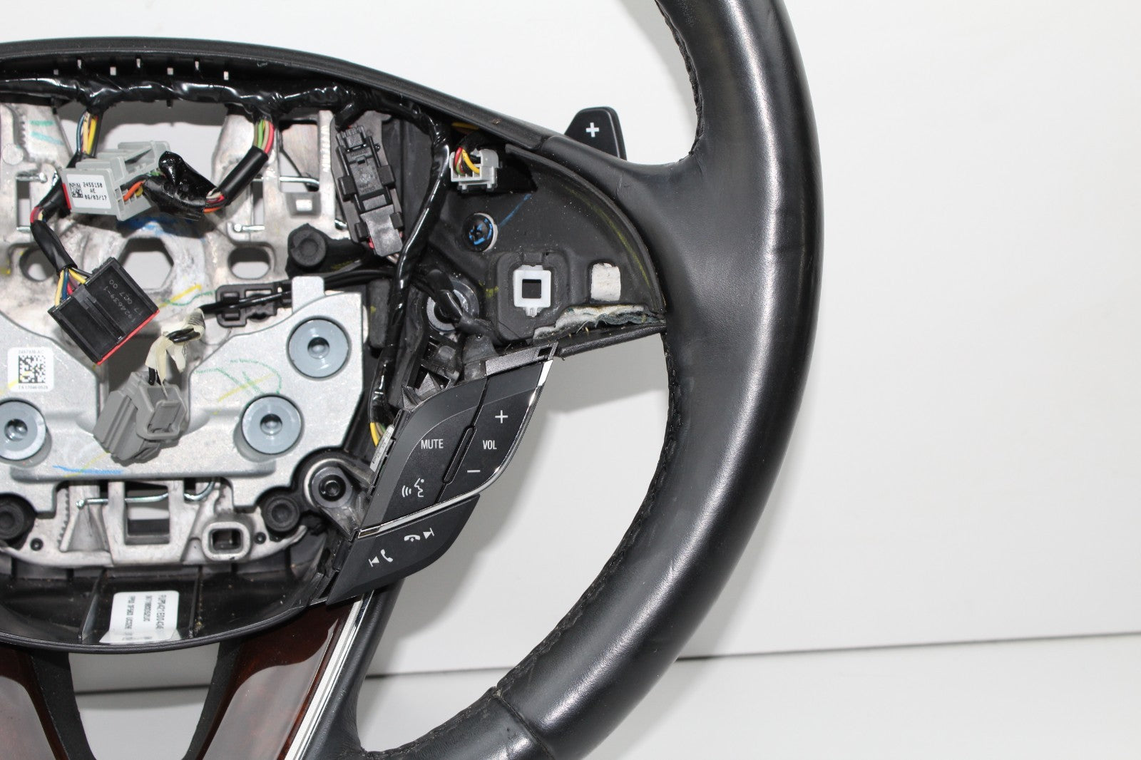 2015-20 LINCOLN MKZ STEERING WHEEL WITH SHIFTERS OEM FP533F563