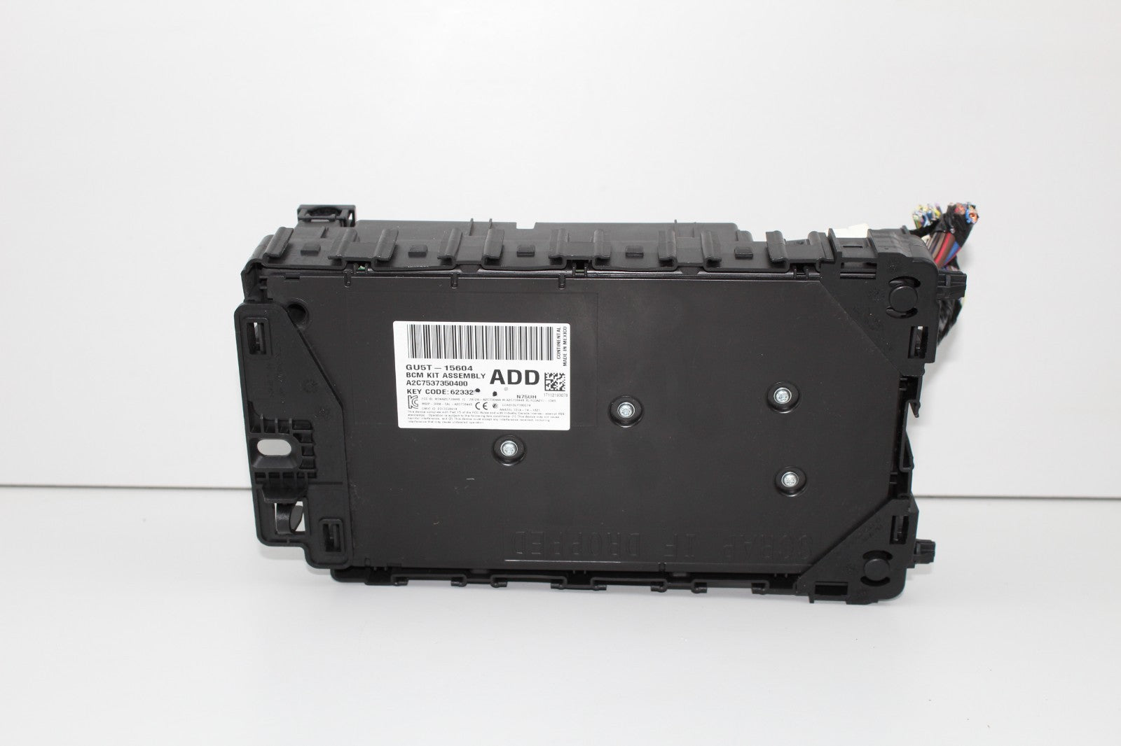 2017-2020 Lincoln MKZ Body Control Module BCM Interior Fuse Box OEM GU5T15604