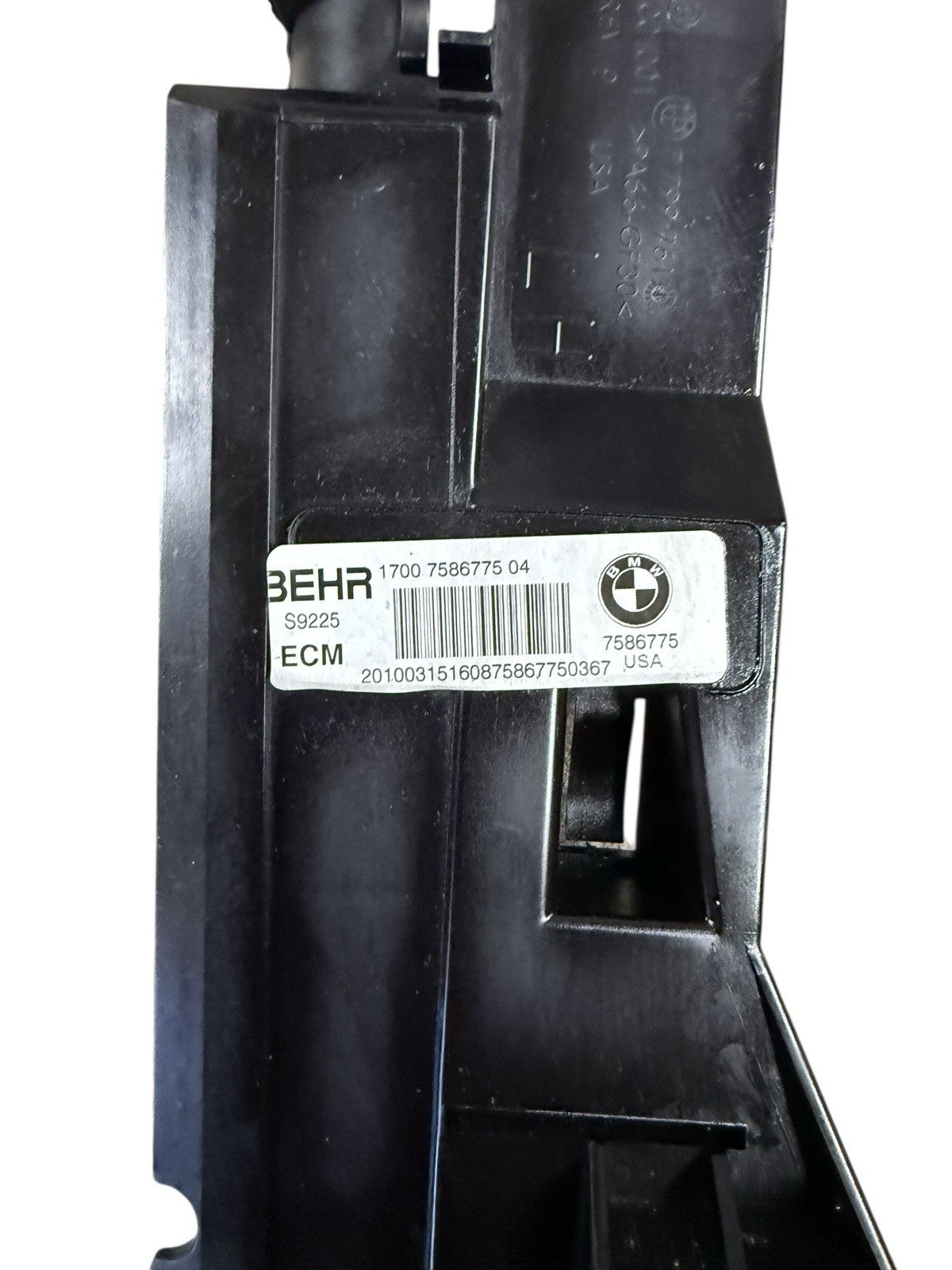 2009-2018 BMW X5 - LEFT Radiator Module Carrier / Cover OEM  7799761