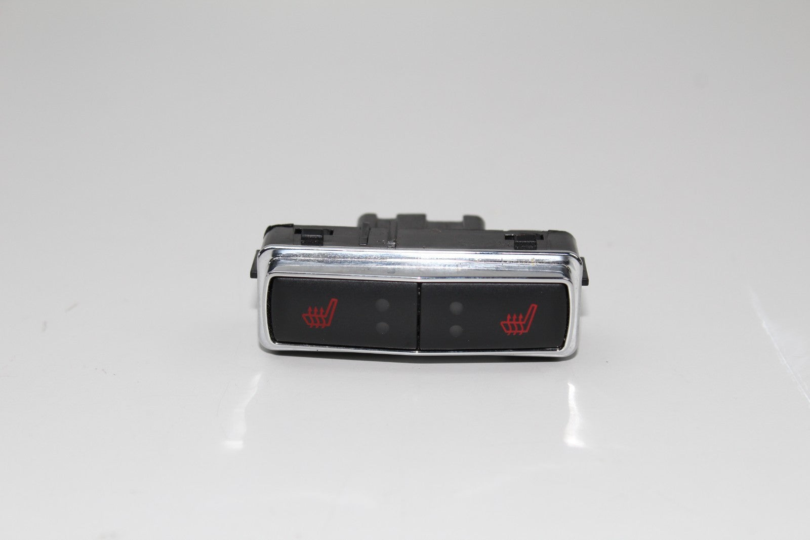 2013-2019 Lincoln MKZ Rear Seat Heater Control Switch Button OEM EP5T14D694AAW