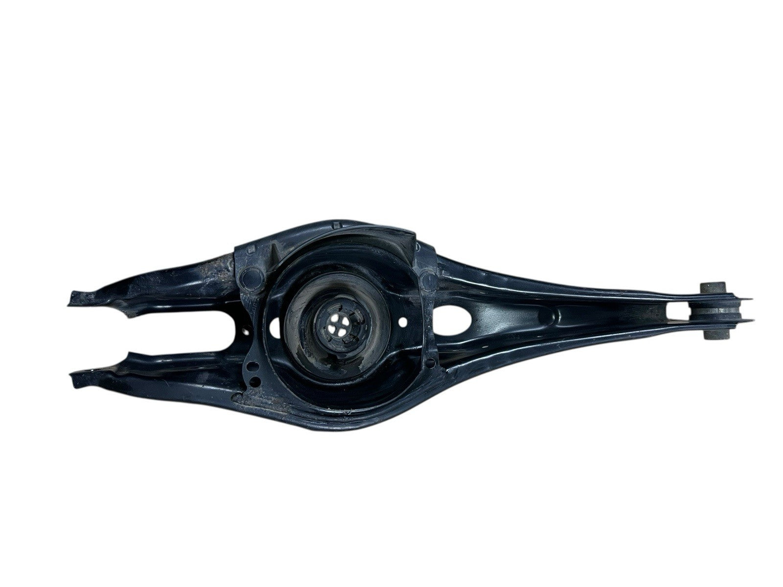 2015-2019 AUDI A3 8V QUATTRO REAR Left SIDE LOWER CONTROL ARM 5Q0505311D OEM