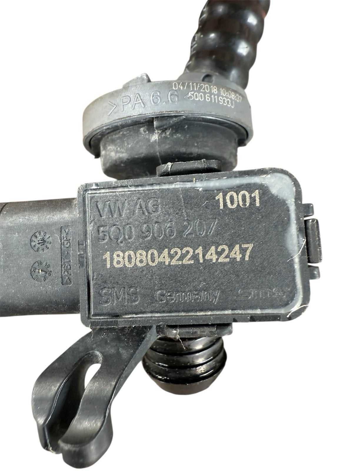 VW Jetta Brake Booster Pressure Sensor  OEM ￼5q0 906 207