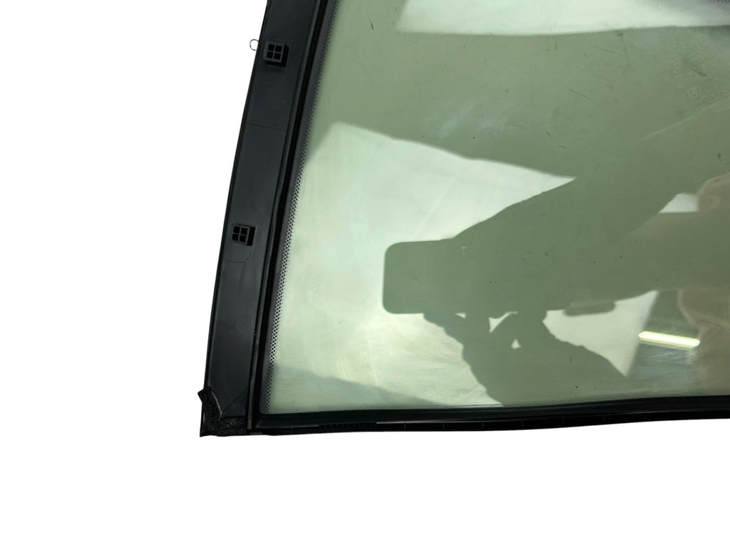 ✅2016 - 2024 INFINITI Q50 REAR RIGHT SIDE DOOR FIXED VENT WINDOW OEM 822726HE0A