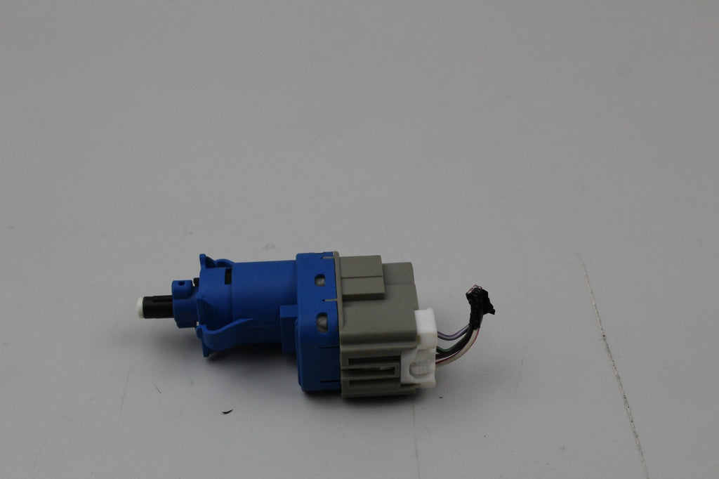 2017 LINCOLN MKZ BRAKE LIGHT SWITCH OEM 8t4t-9g854-aa